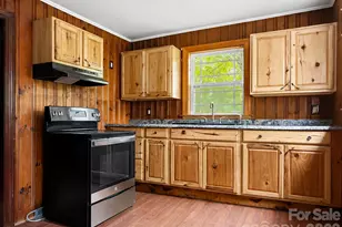 2346 Collettsville Rd, Lenoir, NC 28645 - Photo 7