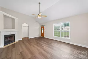 4046 Navajo Ct, Rock Hill, SC 29732 - Photo 7