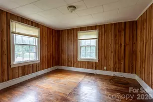 312 S Race St, Statesville, NC 28677 - Photo 15