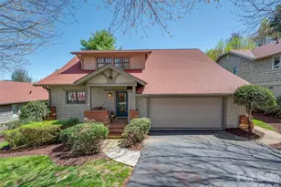 19 Lacoste Dr, Hendersonville, NC 28739 - Photo 1