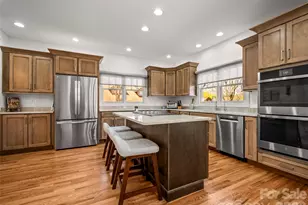 19 Lacoste Dr, Hendersonville, NC 28739 - Photo 7
