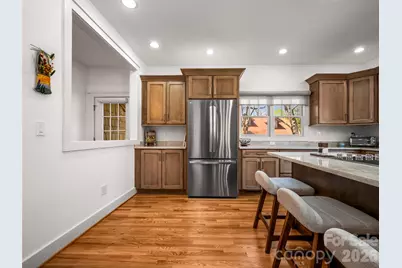 19 Lacoste Drive, Hendersonville, NC 28739 - Photo 5
