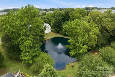 10010 Spring Park Drive, Charlotte, NC 28269 - Photo 7