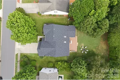 10010 Spring Park Drive, Charlotte, NC 28269 - Photo 3