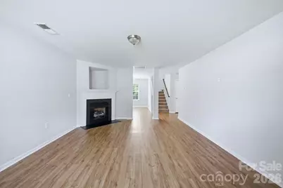 7143 Wandering Creek Drive, Charlotte, NC 28216 - Photo 7