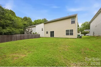 7143 Wandering Creek Drive, Charlotte, NC 28216 - Photo 37