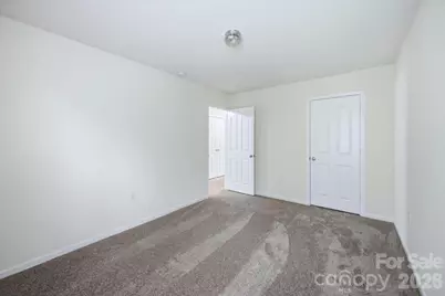 7143 Wandering Creek Drive, Charlotte, NC 28216 - Photo 33