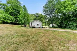 540 W Park Ave, Mooresville, NC 28115 - Photo 5
