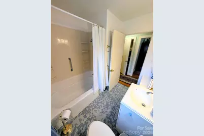 1014 SW Wright Street SW #5, Lenoir, NC 28645 - Photo 13