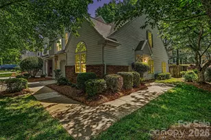 8929 Scotch Heather Way, Charlotte, NC 28277 - Photo 5