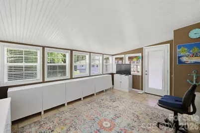 1604 Sugarfarm Road, Catawba, NC 28609 - Photo 37