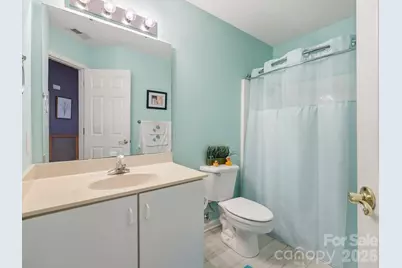 135 Ewarts Pond Road, Hendersonville, NC 28739 - Photo 19
