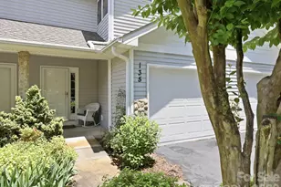 135 Ewarts Pond Rd, Hendersonville, NC 28739 - Photo 5