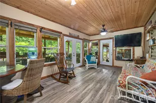 214 Harbor Ridge Dr, Connelly Springs, NC 28612 - Photo 27