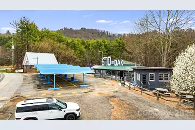 670 Oak Avenue, Spruce Pine, NC 28777 - Photo 41