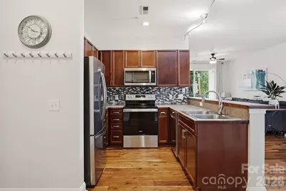 1308 Kenilworth Avenue #430, Charlotte, NC 28203 - Photo 13