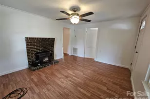 1641 Berkley St SW, Lenoir, NC 28645 - Photo 5