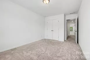4035 Lawnview Dr, Charlotte, NC 28269 - Photo 23