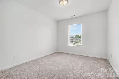 4035 Lawnview Drive, Charlotte, NC 28269 - Photo 19