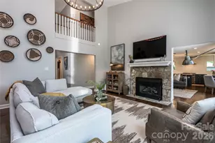 203 Coachmans Ct, Asheville, NC 28803 - Photo 3
