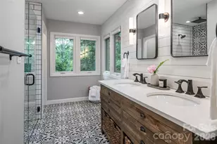 203 Coachmans Ct, Asheville, NC 28803 - Photo 7