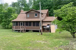 3206 Fork Mountain Rd, Bakersville, NC 28705 - Photo 3