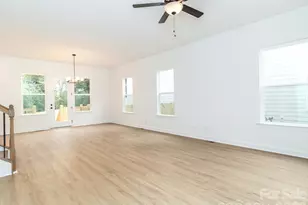 2501 Elon St, Charlotte, NC 28208 - Photo 7