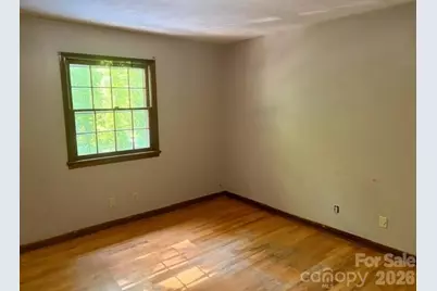 845 Cherokee Place SW, Lenoir, NC 28645 - Photo 23