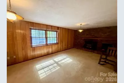 845 Cherokee Place SW, Lenoir, NC 28645 - Photo 9