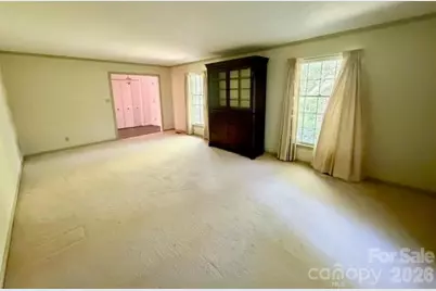 845 Cherokee Place SW, Lenoir, NC 28645 - Photo 17