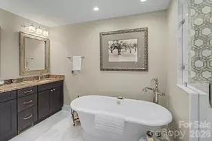 16 Clubside Dr, Asheville, NC 28804 - Photo 27