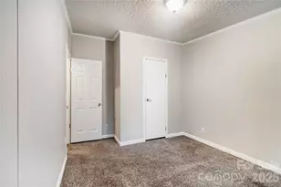 3902 Sharyn Dr, Charlotte, NC 28214 - Photo 27