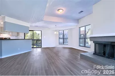8121 Cedar Glen Drive, Charlotte, NC 28212 - Photo 3