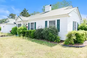 500 Godwin Ave, Lumberton, NC 28358 - Photo 3