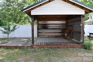 500 Godwin Ave, Lumberton, NC 28358 - Photo 29