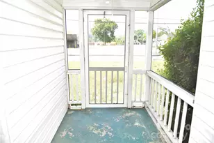 500 Godwin Ave, Lumberton, NC 28358 - Photo 21