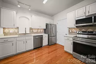 14957 Santa Lucia Dr, Charlotte, NC 28277 - Photo 5