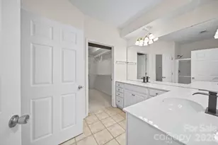 14957 Santa Lucia Dr, Charlotte, NC 28277 - Photo 15