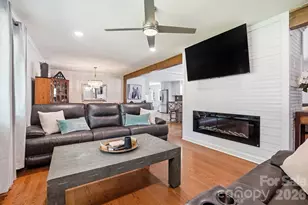 1405 Colony Rd, Rock Hill, SC 29730 - Photo 5