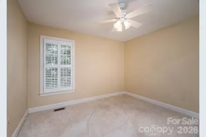 116 28th Avenue NW, Hickory, NC 28601 - Photo 31