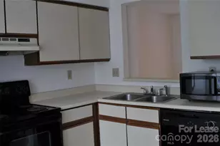 9626-C Vinca Circle, Charlotte, NC 28213 - Photo 5