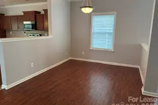 10026 Daniel Dwayne Dr, Charlotte, NC 28214 - Photo 7