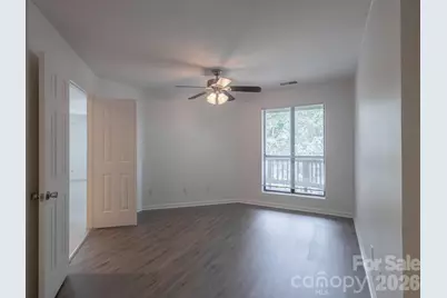 8216 Cedar Glen Drive, Charlotte, NC 28212 - Photo 9
