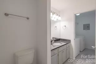 8216 Cedar Glen Dr, Charlotte, NC 28212 - Photo 15
