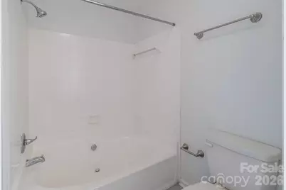 8216 Cedar Glen Drive, Charlotte, NC 28212 - Photo 13