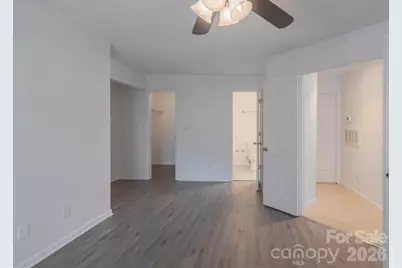 8216 Cedar Glen Drive, Charlotte, NC 28212 - Photo 11