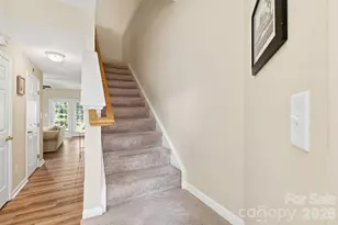 6072 Sapwood Ct, Matthews, NC 28104 - Photo 5