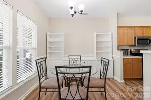 6072 Sapwood Ct, Matthews, NC 28104 - Photo 9