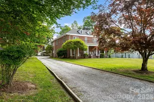 1518 Greenville Hwy, Hendersonville, NC 28792 - Photo 5