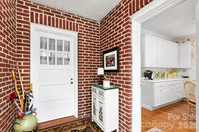 1518 Greenville Highway, Hendersonville, NC 28792 - Photo 13